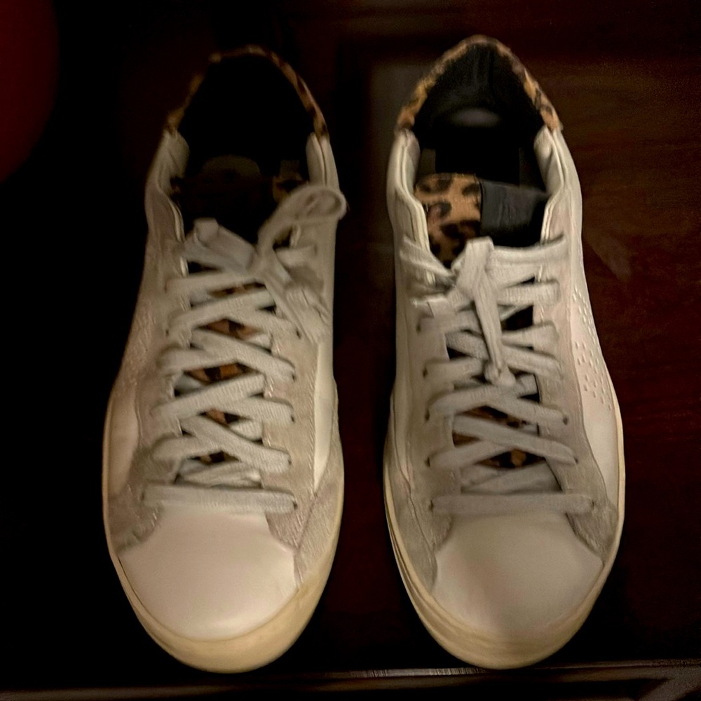 P448 shoes